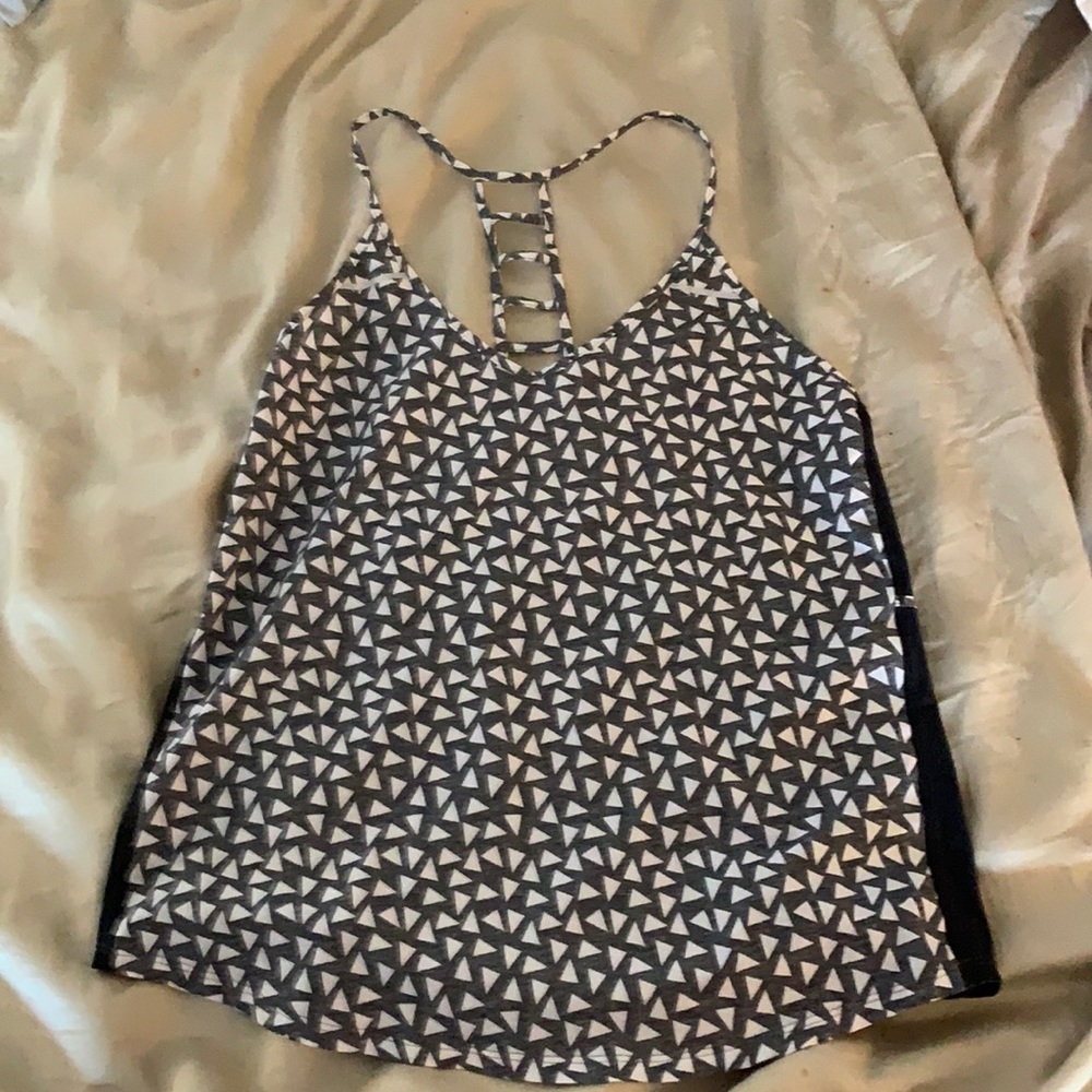 Lululemon workout tank